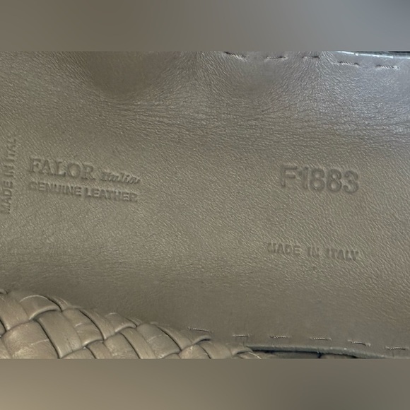 Falor F1883 Italian Leather Tote - Picture 10 of 15